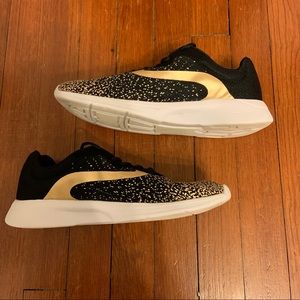 Black Gold Fabric Comfort Lace Up Athletic Sneaker